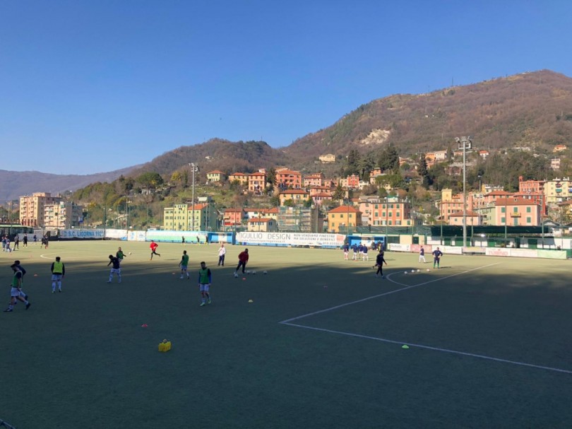 Il Casale conquista un punto con il Ligorna; 1-1 il finale. In Eccellenza inizia con una sconfitta l’avventura di Sora al Trino. Pareggi pirotecnici per Palazzolo, Stay O’Party e Monferrato.